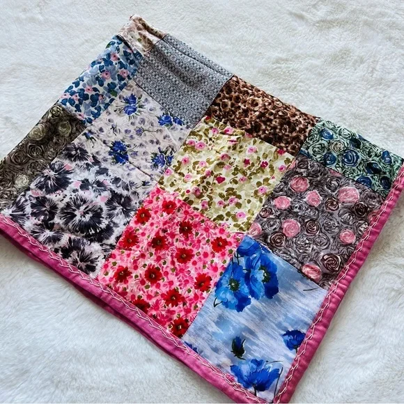 30”x40” Vintage Silk Quilt. Picnic Quilt.