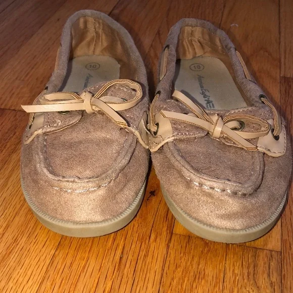 American Eagle girls size 10 moccasins slip on‎ house slippers FINAL PRICE
