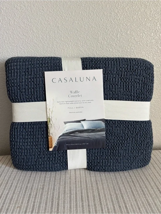 NWT Full/Queen Textured Waffle Coverlet Dark Mineral Blue - Casaluna