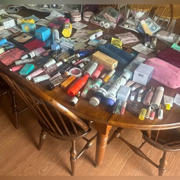 Mystery Skincare Bundle Read DESCRIPTION