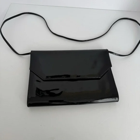 Vintage 90s Black Patent Purse