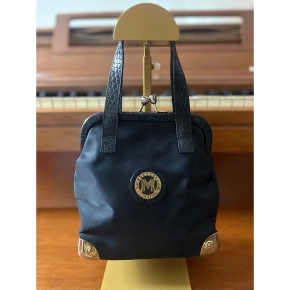 Metrocity di Braccialini Black Nylon Leather Kiss‎ Lock Frame Bag Made in Italy
