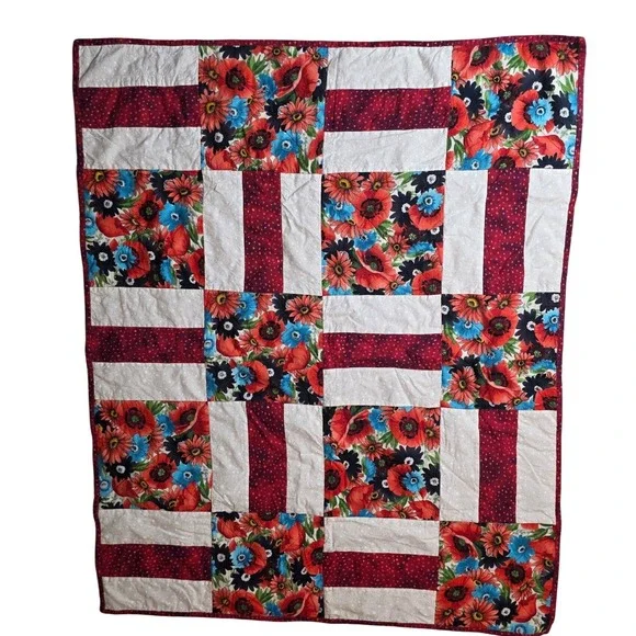 Heritage Springs Handmade Floral Patchwork Quilt Red White Blue Poppy 43x35 W1