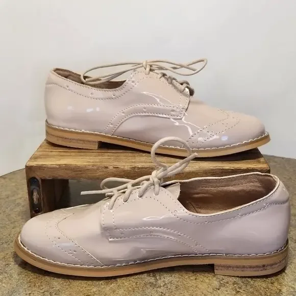 Kallie & Co Oxford style shoe Pink 6.5 NWOB Fair Trade Vegan‎ Ethic Handmade
