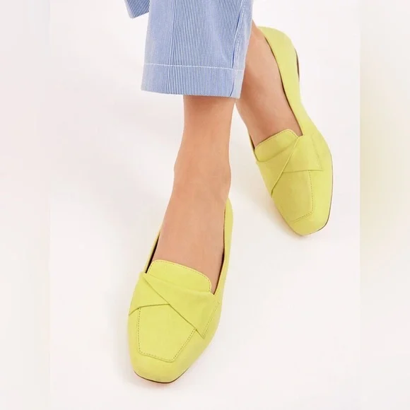 Talbots STELLA SUEDE FLATS - TWIST DETAIL / Leather Suede size 7.5