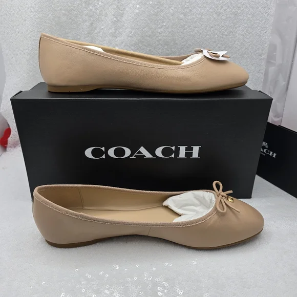 Coach Abigail Smooth Leather Ballet Flats Classic Casual Neutral Beechwood 9.5