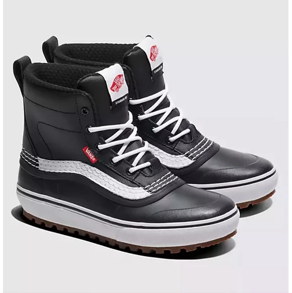 VANS MTE Standard Mid Waterproof Snow Boots