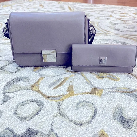 💕 Michael Kors dark gray leather satchel with matching wallet set gorgeous 💕