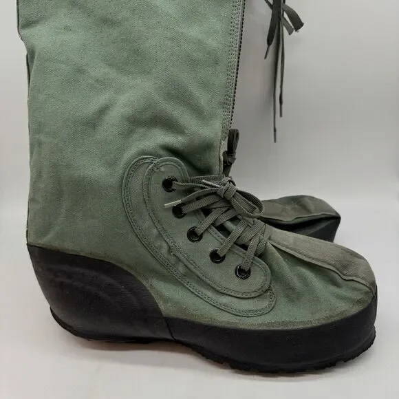 Vintage 80s Air Force Extreme Cold Weather Boots N-1B Medium Mukluks Socks USAF