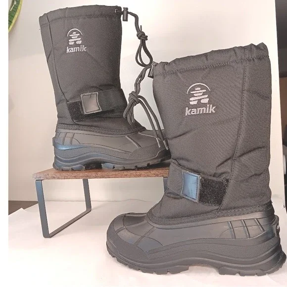 Kamik Greenwood Snow Boots Mens Size 8 Black Excellent Waterproof Insulated