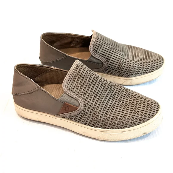 OLUKAI Pehuea tan green slip-on sneakers loafers size 8
