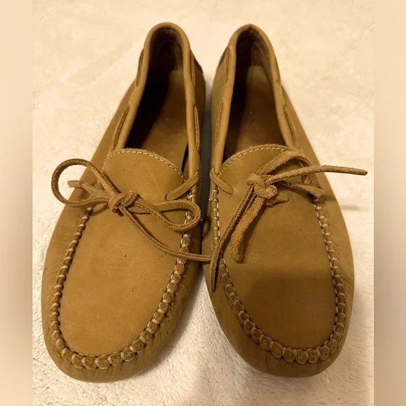 Goody Two-Shoes womens brown tan slip on loafers soft Leather Made in Brazil S-9