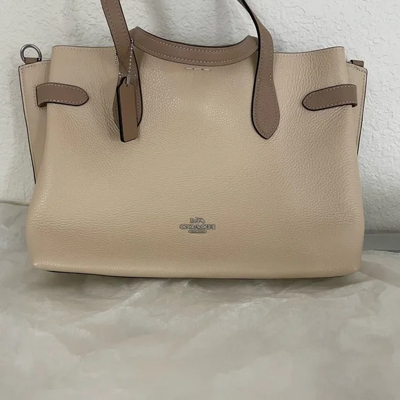 NWT Coach Hanna Carryall Pebble Leather Beige Leather Tote Bag
