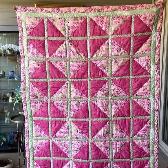 Elegant Pink and Green Patchwork Quilt