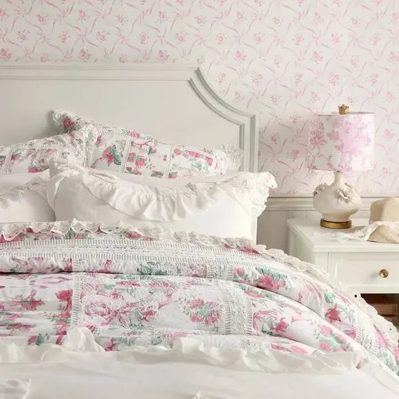 LoveShackFancy Cabbage Rose Quilt Bedding Floral Lace Lace Detail Full Queen NEW