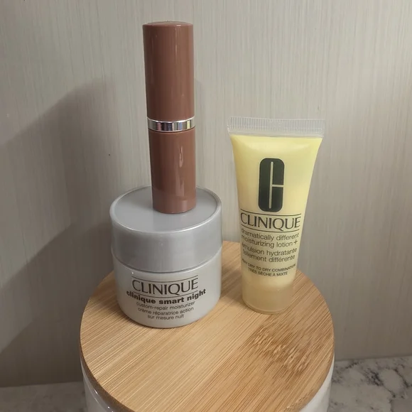 Clinique Skin Care & Pop Lip Colour + Primer Bundle NEW!