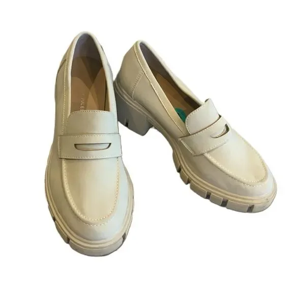 Sincerely‎ Jules Beige Chunky Heel Faux Leather Loafers Womens Shoes Size 8