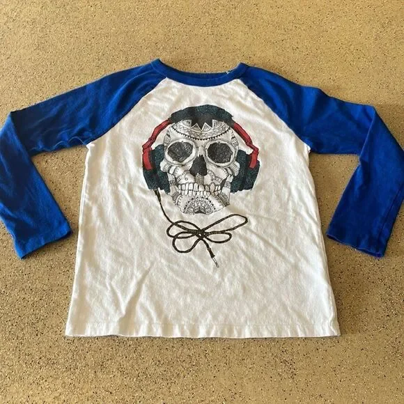 GAP kids skull with headphones baseball style long sleeve T-shirt