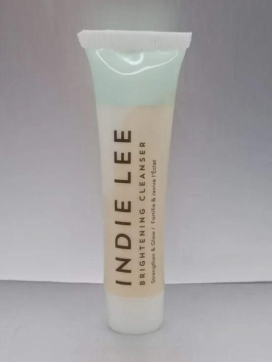 5 For $25 Item🌸 Indie Lee Brightening Cleanser