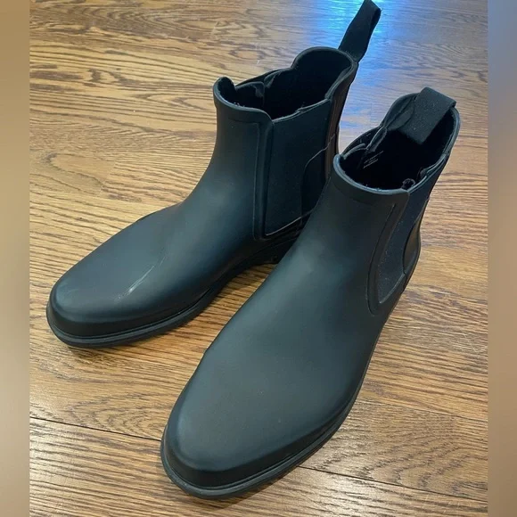 Hunter Men's Black Original Refined Chelsea Rain Boots Size US 8- Read Desc