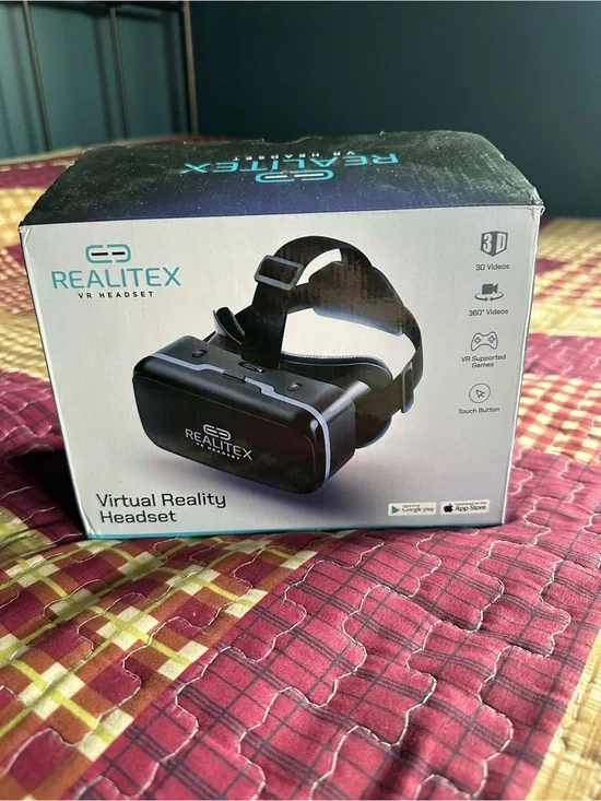 Black Virtual Reality Headset - VR, AR & Accessories