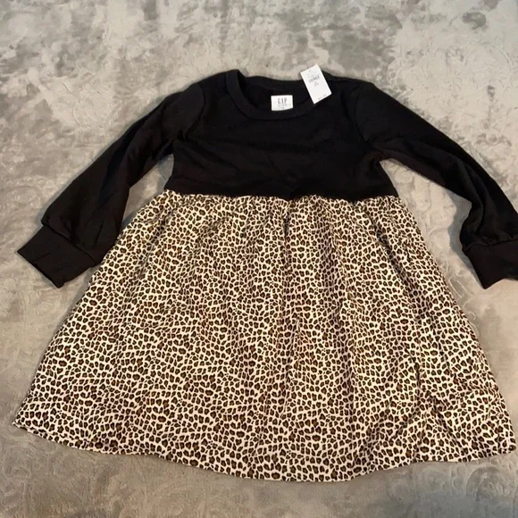 Girls Gap dress New XS 4-5