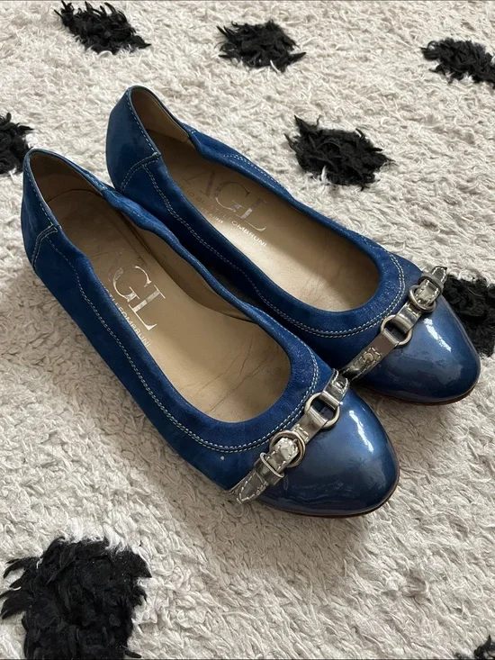 AGL size 40 Navy Leather & Patent Ballet Flats with Silver Buckle
