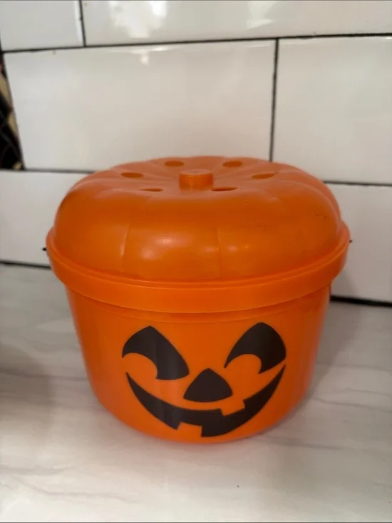 McDonald’s Vintage Halloween Pumpkin Bucket Craft Kit