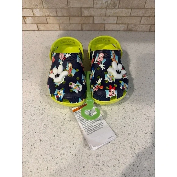 Crocs Disney Mickey Mouse & Friends Classic Clogs Kids  Green Navy light up nwt