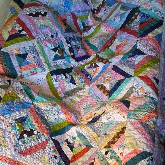 Vintage Handmade Twin Quilt 70