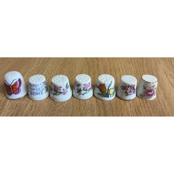 Porcelain Thimbles Butterfly Home Sweet Home Flowers Vintage Sewing Lot Of 7‎