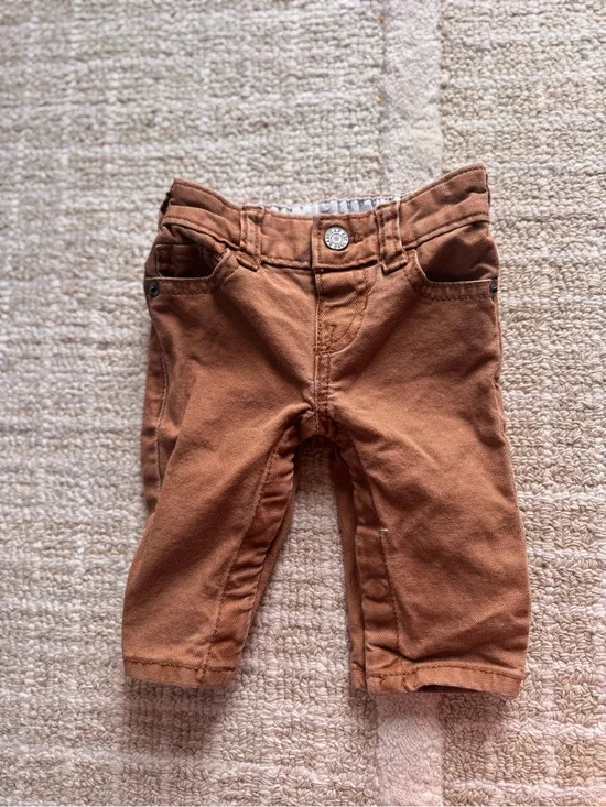 Baby GAP Rust Brown jeans size 0-3 mos
