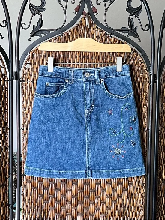 10 Gap Denim Lined Skirt