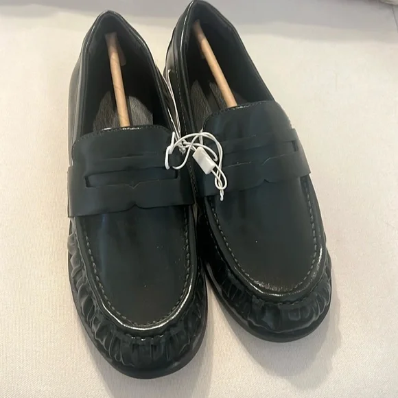 NWT Zara Loafers