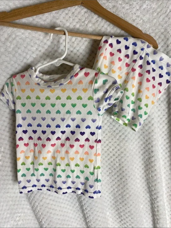 GAP baby Rainbow Hearts Print Pajamas