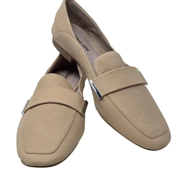 Gianni Bini Womens Tan Beige Leather Square Toe Loafer Flats Size 8M Accents