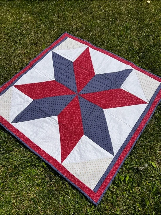 Vintage Primitive Americana Handmade Star Mini Quilt