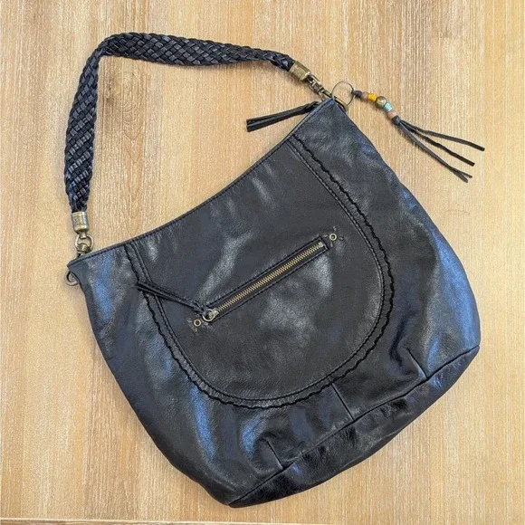 The SAK Indio Black Soft Leather Hobo Braided Shoulder Strap Bag Purse Zip