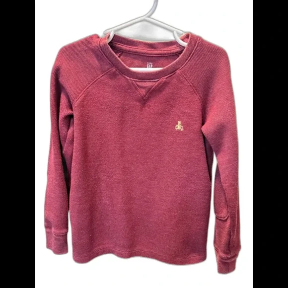 GAP baby (kids) Maroon waffle long sleeve with Small Embroidered Logo size 5