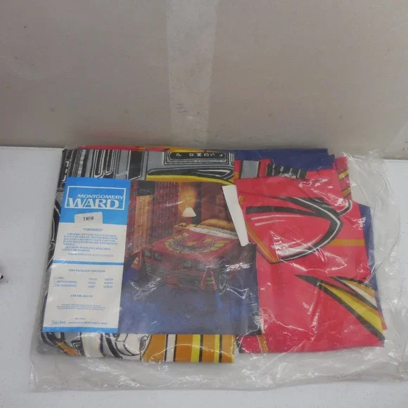 VTG 1980 Montgomery Ward Pontiac Firebird Trans Am Twin Bedspread 4.9 Turbo Red