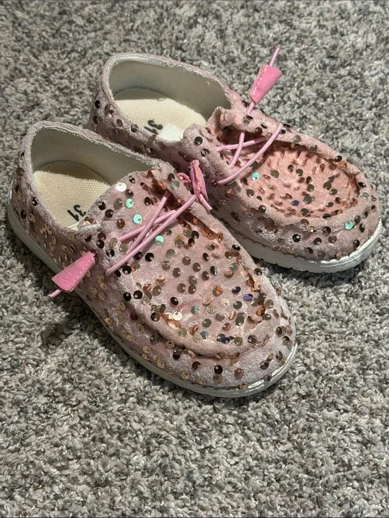 Amazon Girls' Pink Sequin Moccasin Slip-Ons 