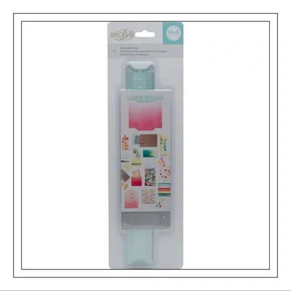 AMERICAN CRAFTS We R Memory Keepers Scalloped Goodie Bag Guide NEW