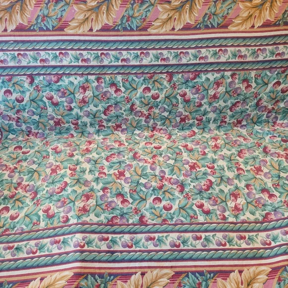 Vintage Floral Multicolor Tablecloth