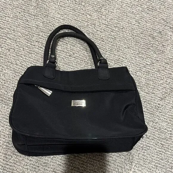 The Filer New York Black Bag