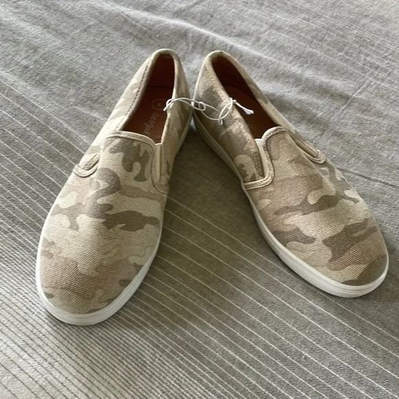 Slip on shoes