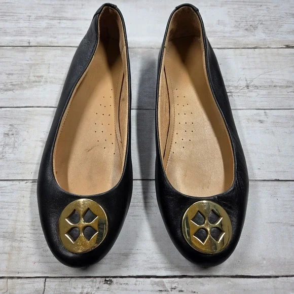 Naturalizer Ballet Flats Womens 8W Black Leather Gold Medallion Round Toe