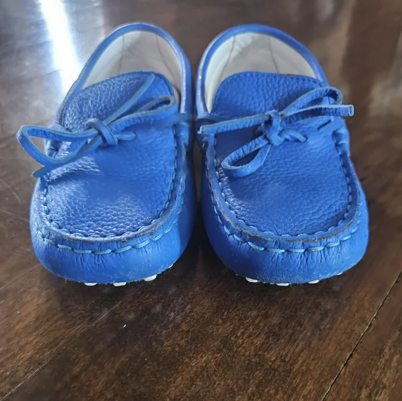 TOD'S kids loafer