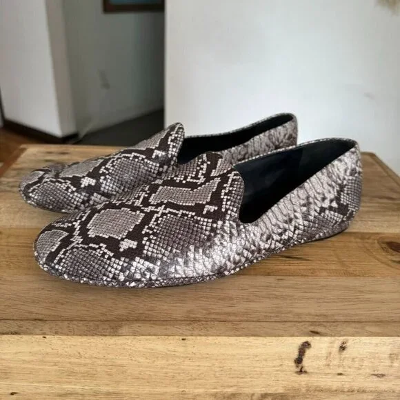 Vince Paz Venetian Grey Cream Genuine Snake Skin Leather Flat Loafers Size 8.5