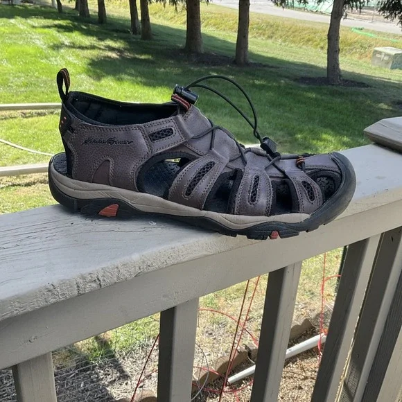 Eddie Bauer Mens Leather Beach Hiking Sandals Bump Toe Cinch Cord Size 13 FLAWS