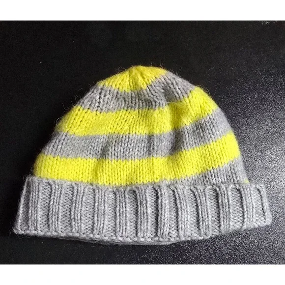 GAP Kids Vintage Beanie Hat‎ Gray Yellow Stripe Alpaca Acrylic One Size Unisex